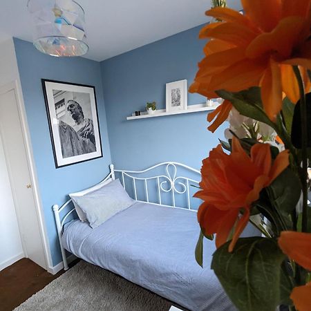 Single Room With Castle View เอดินบะระ ภายนอก รูปภาพ