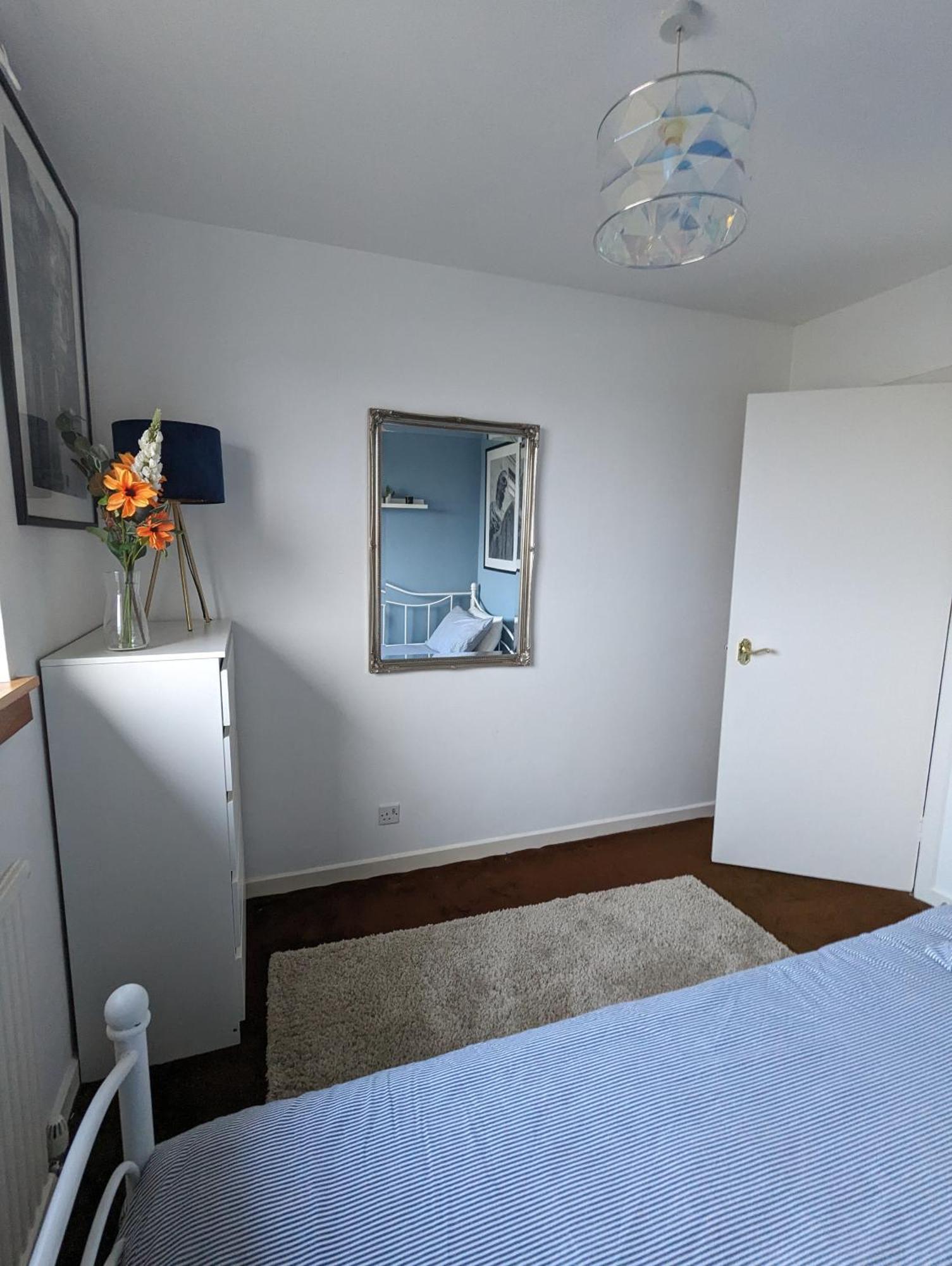 Single Room With Castle View เอดินบะระ ภายนอก รูปภาพ